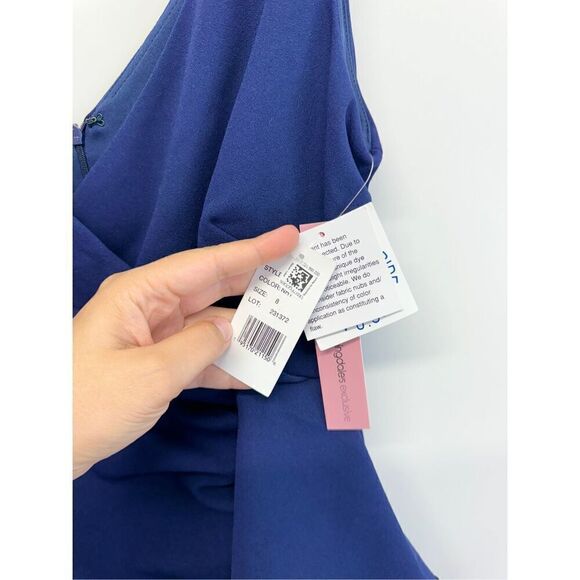 Aqua Cascade Ruffle Gown Size 8 Blue Ruffle V Neck Maxi Evening‎ Gown NEW - Picture 10 of 10